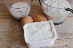 название картинки Творожные пончики в масле