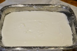 Творожный десерт с малиновым соусом - шаг 8 Творожный десерт с малиновым соусом - шаг 8