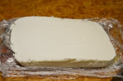 Творожный десерт с малиновым соусом - шаг 9 Творожный десерт с малиновым соусом - шаг 9