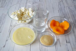 Творожный десерт с желатином и фруктами - шаг 1 Творожный десерт с желатином и фруктами - шаг 1