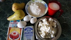 Творожный кекс с грушей