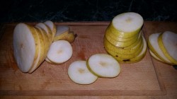 Творожный кекс с грушей