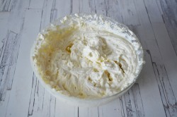 Творожный торт с печеньем