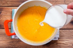Суп пюре из тыквы со сливками