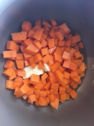 название картинки Тыквенная каша с рисом в мультиварке