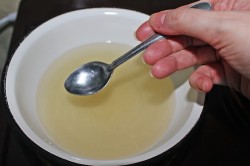 название картинки Украшения из карамели для тортов и пирожных