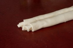 Ушки из слоеного теста с сахаром