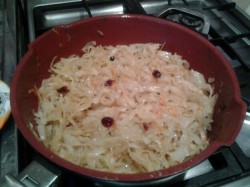 Утиные окорочка в духовке запеченные в рукаве с гарниром