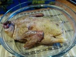 Утка в рукаве с картошкой