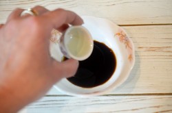 Утка в соевом соусе с медом в духовке - шаг 4