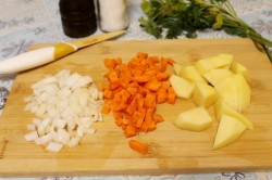 Уха из консервы сайры быстро и вкусно