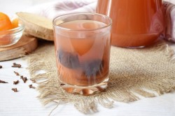 название картинки Узвар из сухофруктов