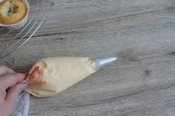 название картинки Ванильные капкейки с бостонским кремом