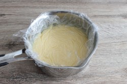 название картинки Ванильные капкейки с бостонским кремом