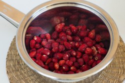 Варенье из лесной клубники на зиму