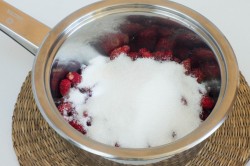 Варенье из лесной клубники на зиму