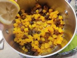 Начинка для выпечки из тыквы и кураги на зиму