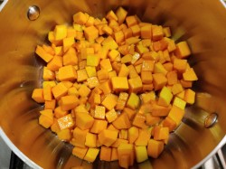 Начинка для выпечки из тыквы и кураги на зиму