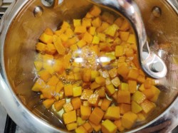 Начинка для выпечки из тыквы и кураги на зиму