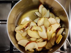 название картинки Варенье из яблок пятиминутка