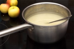 название картинки Яблочное варенье на зиму