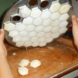 Вареники на сушеных грибах