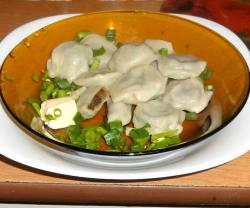 Вареники на сушеных грибах