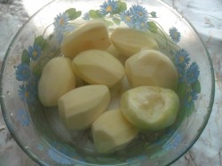 название картинки Вареники с сырой картошкой постные