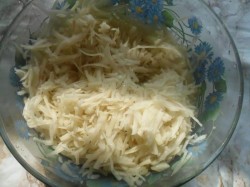 название картинки Вареники с сырой картошкой постные