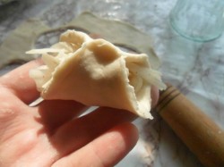 название картинки Вареники с сырой картошкой постные