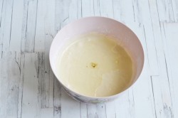 Ватрушка с вишней