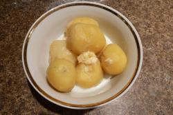 Ватрушки с картошкой из дрожжевого теста - шаг 5