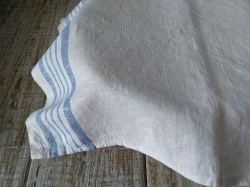 Ватрушки с повидлом из дрожжевого теста - шаг 5