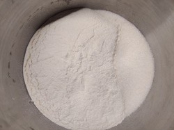 Ватрушки с сыром в духовке - шаг 5 Ватрушки с сыром в духовке - шаг 5