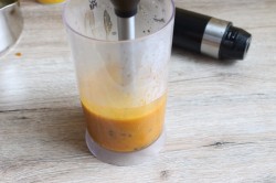 Велюровый торт с облепиховым мармеладом - шаг 1 Велюровый торт с облепиховым мармеладом - шаг 1