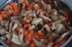 название картинки Вермишель с грибной подливкой