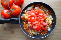 название картинки Вешенки тушеные с овощами