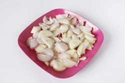 Вешенки в сметане на сковороде