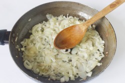 Вешенки в сметане на сковороде