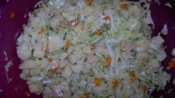 название картинки Винегрет со свежей капустой и огурцом