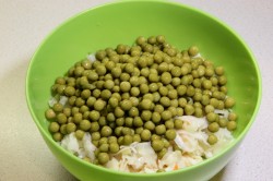 Винегрет с горошком классический