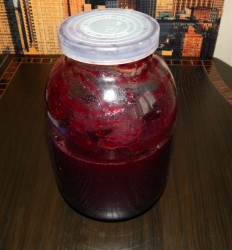 Вино из старого варенья