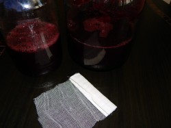 Вино из старого варенья