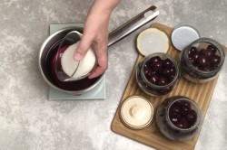 Вишня в сиропе на зиму