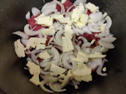 название картинки Говядина в мультиварке сочная и мягкая