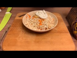 Сырная намазка с чесноком на хлеб за 3 минуты