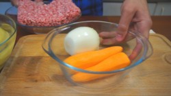 название картинки Сочные биточки с картошкой и сыром