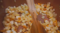 Закрытый грушевый пирог на кефире к чаю