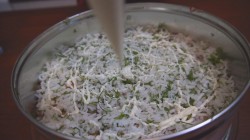 Салат с морской капустой рисом сайрой