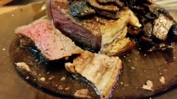 название картинки Вкуснейший стейк из говядины на электрогриле